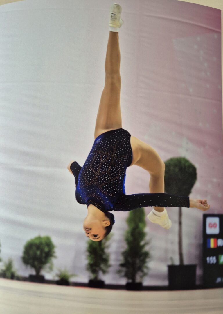 Andra Ionescu, gimnastă aerobică în lotul național de juniori al României