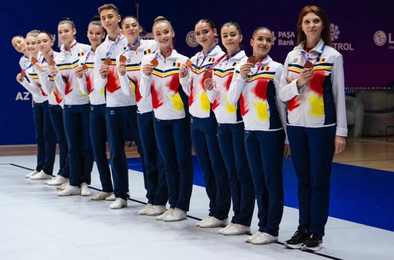 Andra Ionescu împreună cu Lotul Național al României